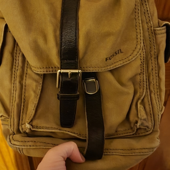 Used Fossil Satchel Bag Tan Over the Shoulder - Picture 2 of 8